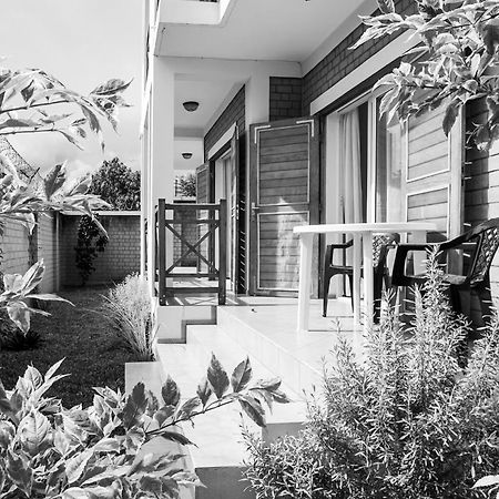 Lamina Appart Antananarivo Exterior foto