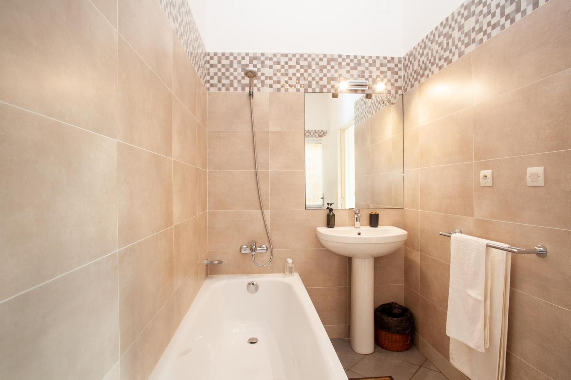 Lamina Appart Antananarivo Habitación foto